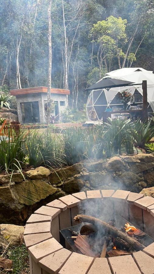Villa Blue Bear Cabins à Petrópolis Extérieur photo